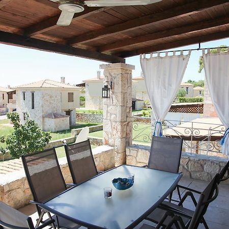 Helen'S Stone House Apartment Сивири Екстериор снимка